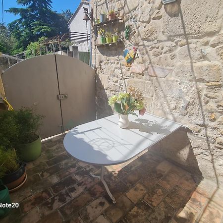 Maison De Charme Villeneuve Les Avignon فينوف ليز أفيجْنْ المظهر الخارجي الصورة